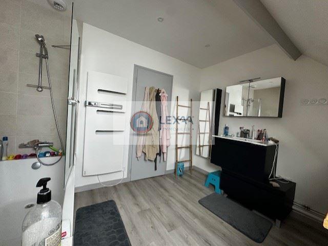 Pavillon - 145 m² - 6 pièces