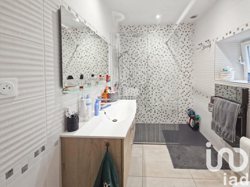 Maison - 98 m² - 4 pièces