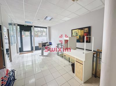 Local commercial - 120 m²