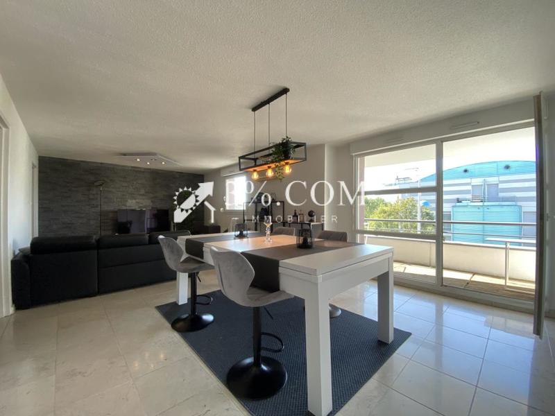 Appartement - 80 m² - 3 pièces