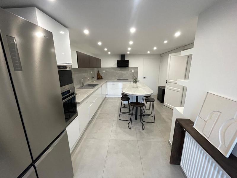 Maison - 127 m² - 6 pièces