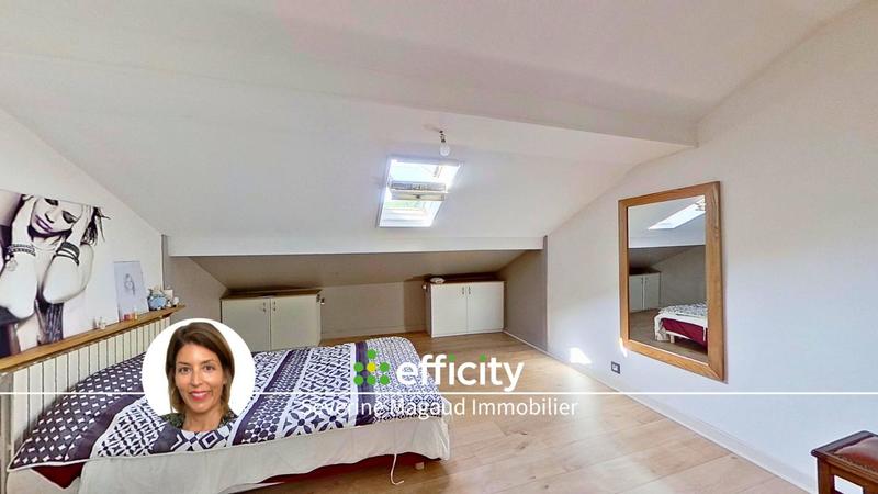 Appartement - 95 m² - 5 pièces