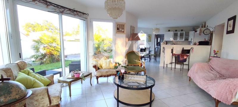 Maison - 165 m² - 5 pièces