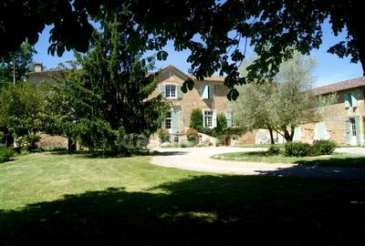 Château - 815 m² - 15 pièces