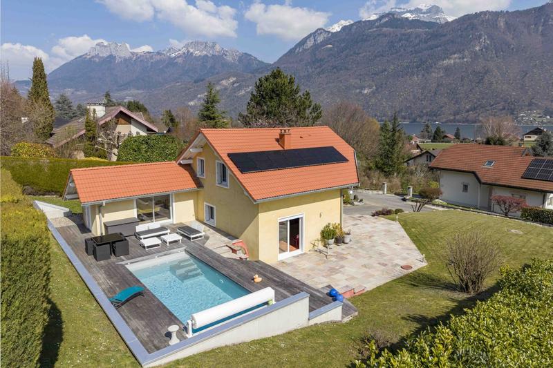 Maison - 120 m² - 6 pièces