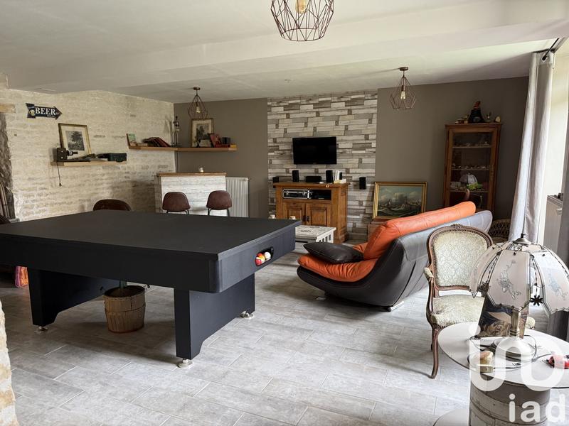 Maison - 201 m² - 6 pièces