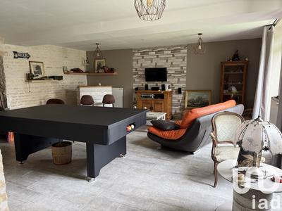 Maison - 201 m² - 6 pièces