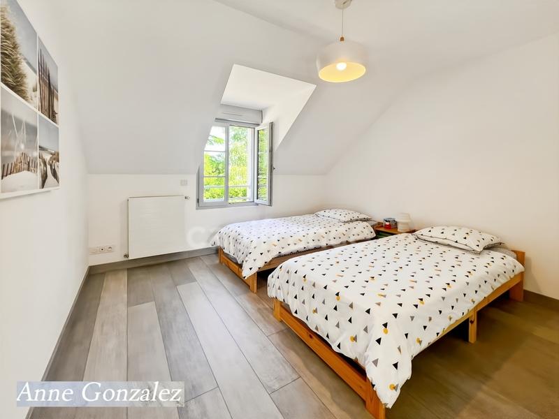 Maison d'architecte - 168 m² - 6 pièces