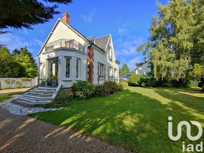 Maison - 203 m² - 6 pièces