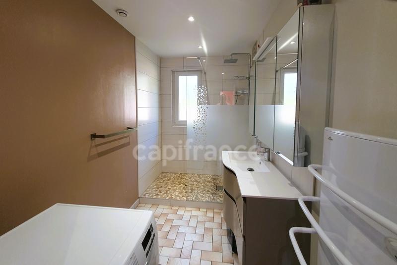 Maison - 92 m² - 4 pièces