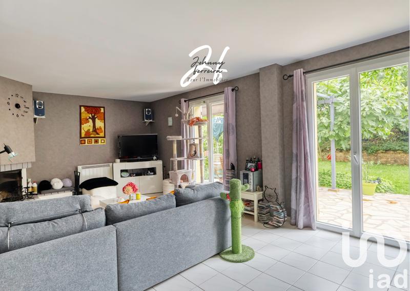 Maison - 137 m² - 6 pièces