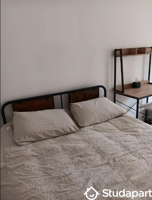 Chambre - 10 m² - 1 pièce
