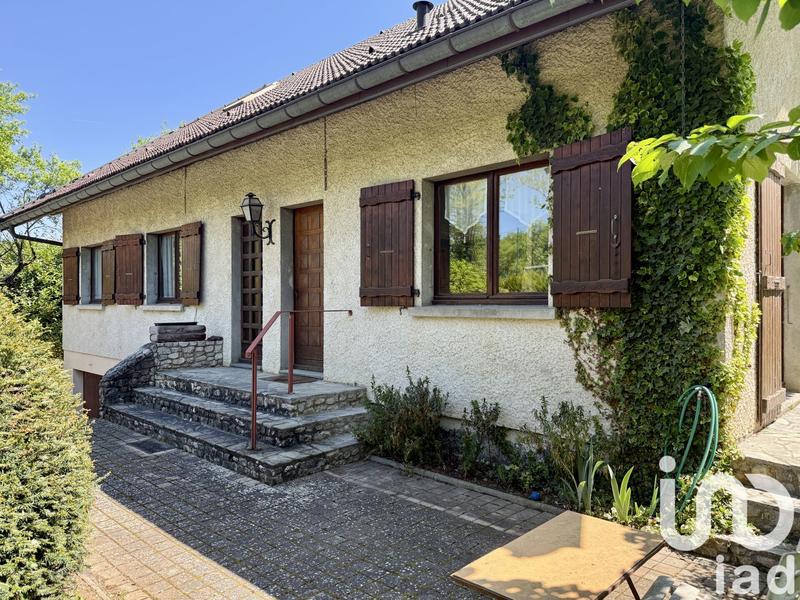 Appartement - 79 m² - 4 pièces