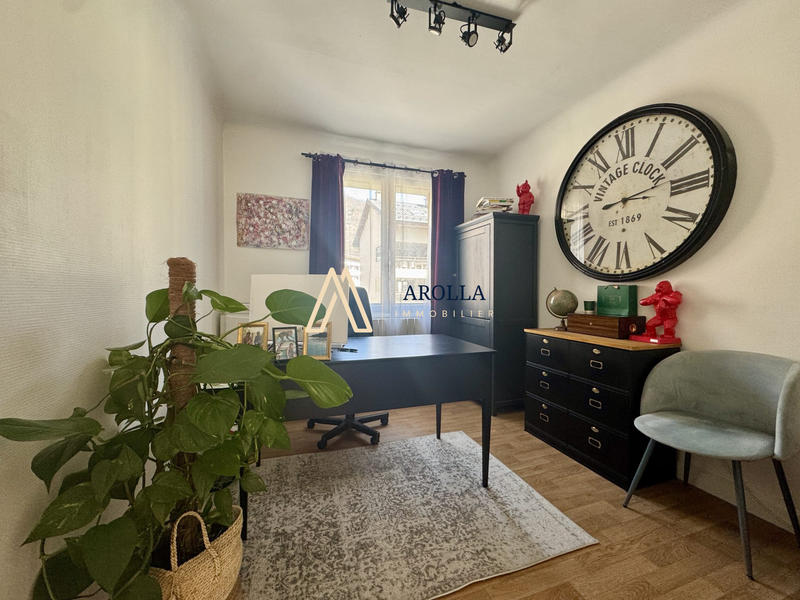 Appartement - 84 m² - 4 pièces