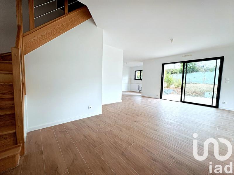 Maison - 130 m² - 8 pièces