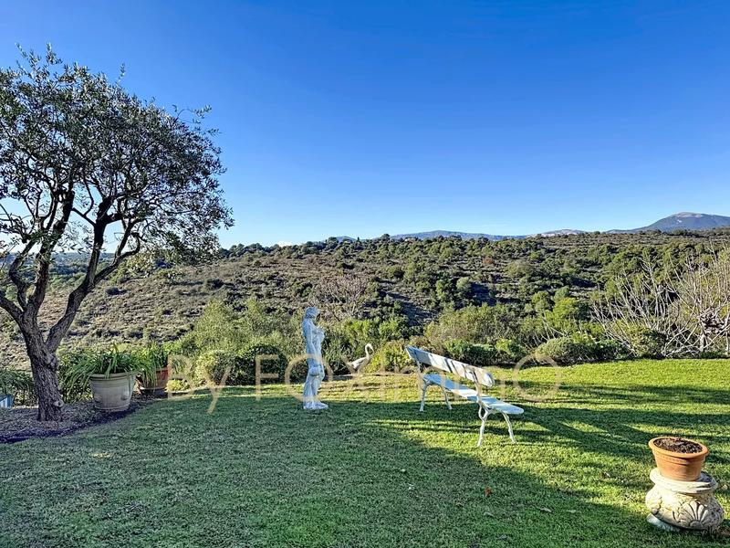 Maison - 142 m² - 6 pièces