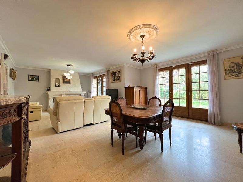 Maison - 119 m² - 6 pièces