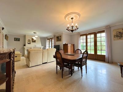 Maison - 119 m² - 6 pièces