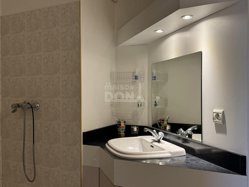 Appartement - 194 m² - 5 pièces