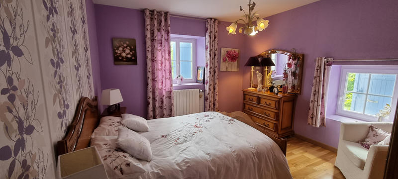 Propriété - 276 m² - 9 pièces