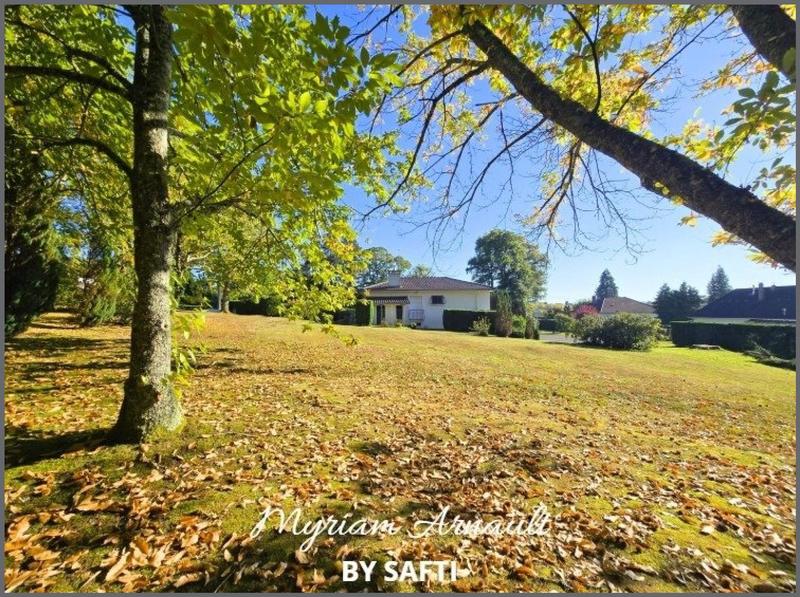 Maison - 158 m² - 7 pièces