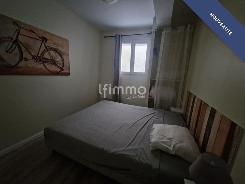 Immeuble - 104 m² - 6 pièces