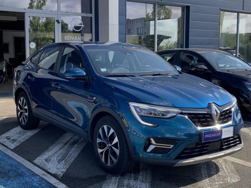 Renault Arkana Business E-Tech 145