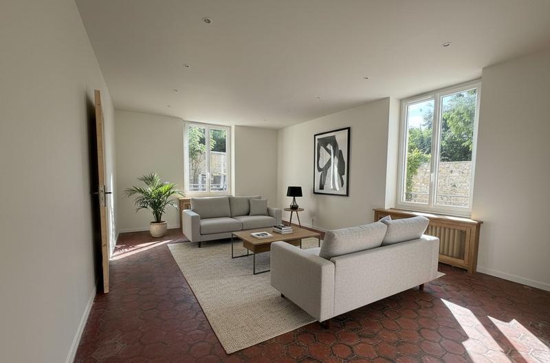 Maison - 231 m² - 7 pièces