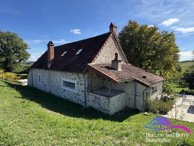 Maison - 220 m² - 8 pièces