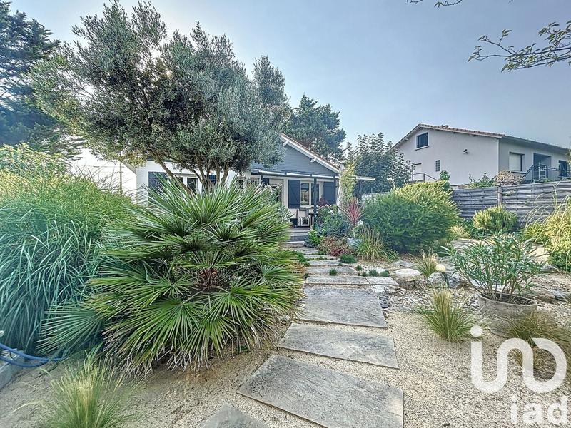 Maison - 121 m² - 5 pièces