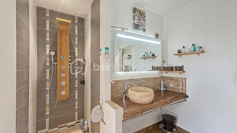 Maison - 125 m² - 6 pièces