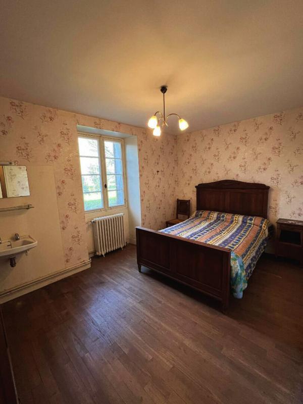 Maison - 190 m² - 11 pièces