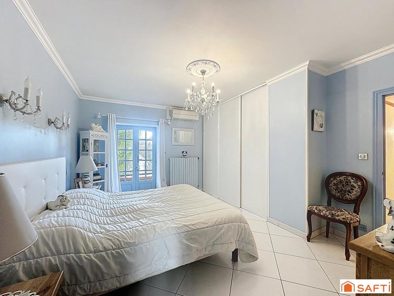 Maison - 172 m² - 6 pièces