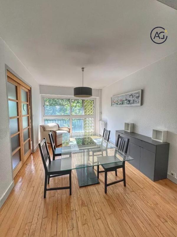 Appartement - 49 m² - 3 pièces