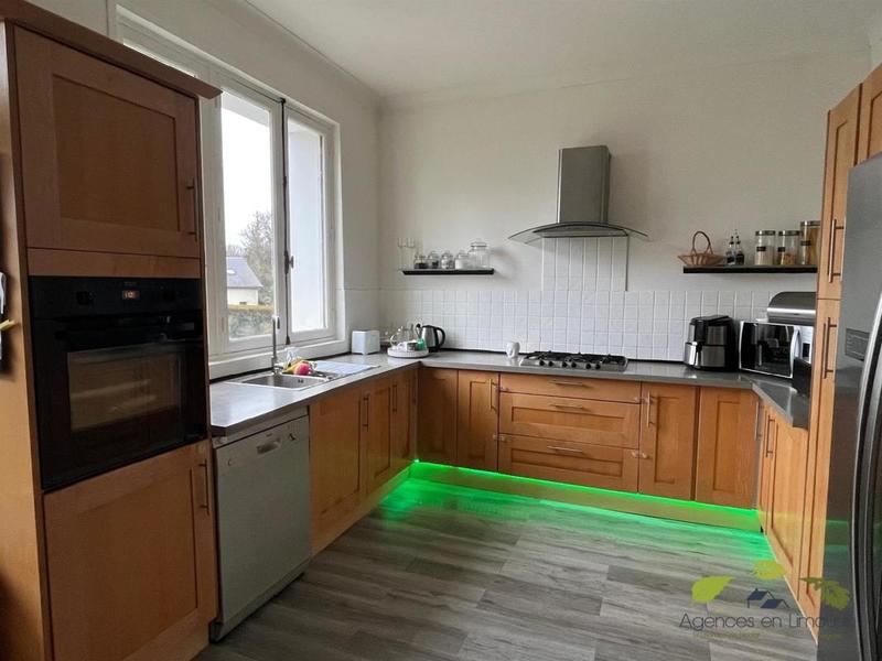 Maison - 206 m² - 10 pièces