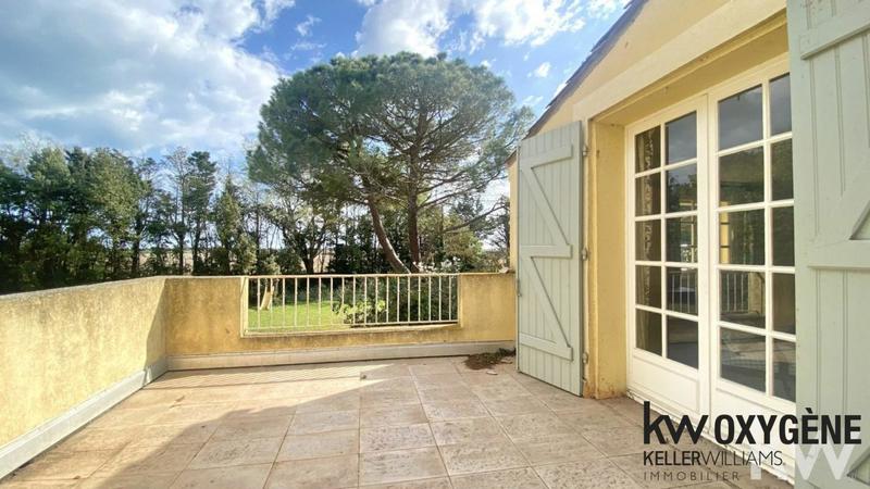 Villa - 260 m² - 7 pièces