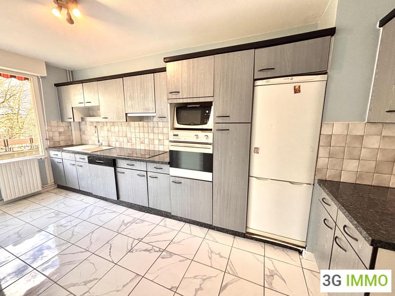 Appartement - 80 m² - 3 pièces