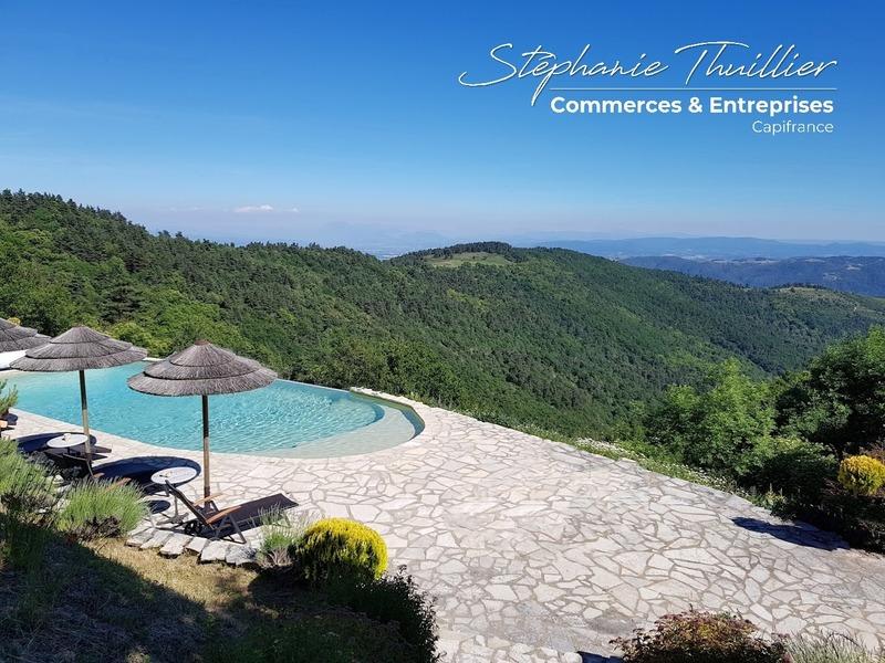 Fonds de commerce - 900 m²