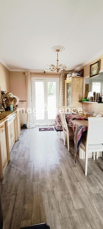 Maison - 112 m² - 6 pièces