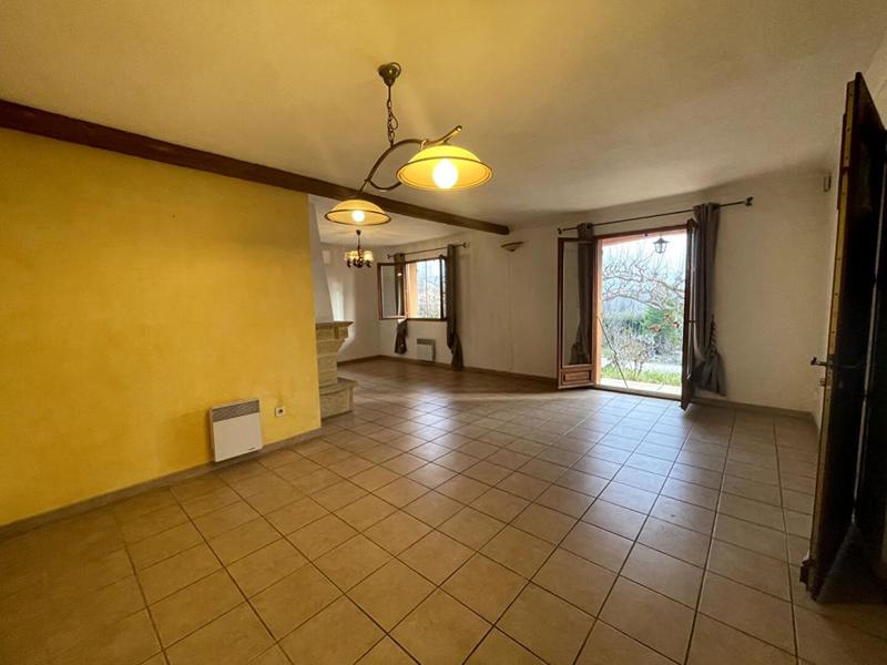 Maison - 91 m² - 5 pièces