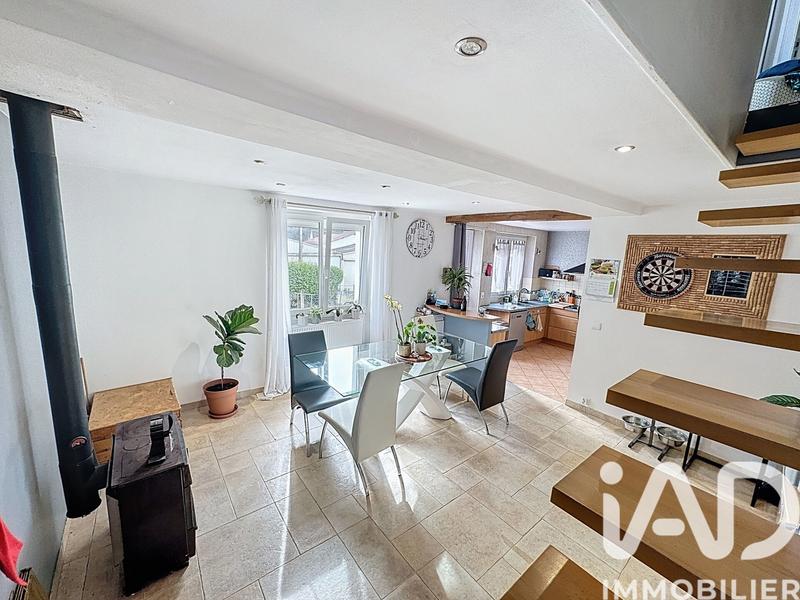 Maison de village - 100 m² - 5 pièces