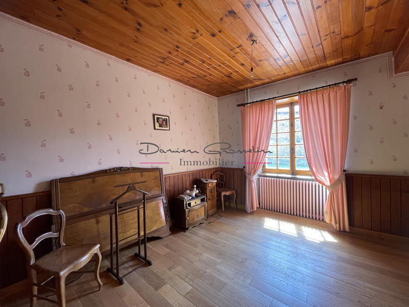 Maison - 400 m² - 10 pièces