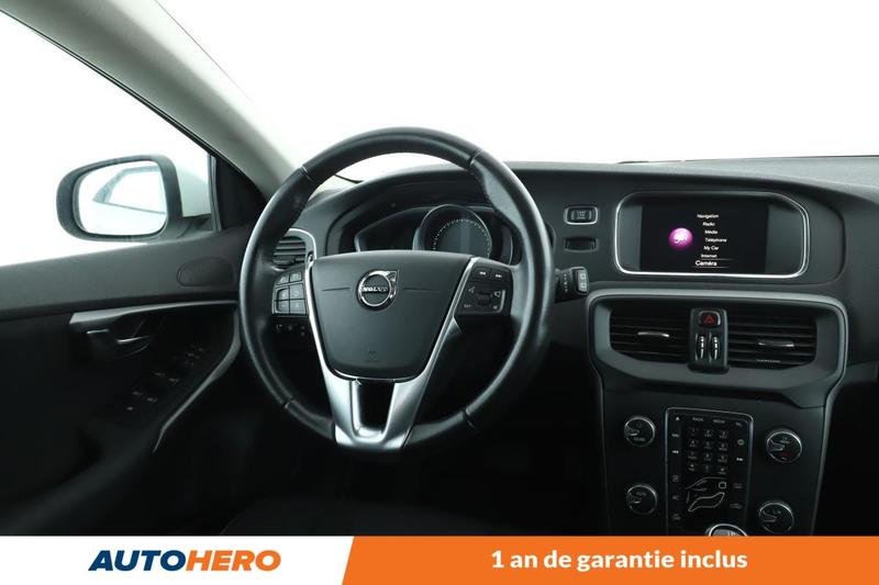 Volvo V40 1.5 T2 Momentum Business Geartronic 6 122 ch
