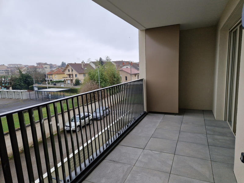 Appartement - 90 m² - 4 pièces