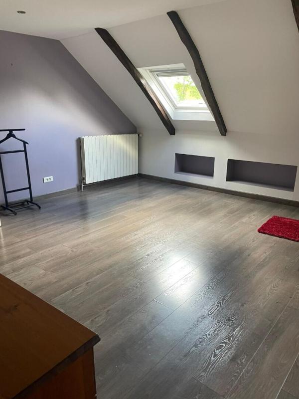 Maison - 384 m² - 11 pièces