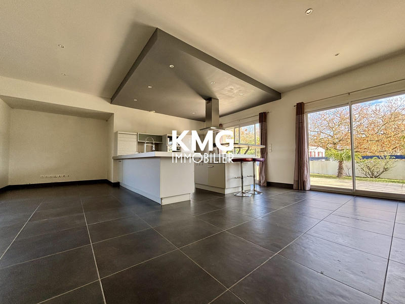 Maison - 145 m² - 5 pièces