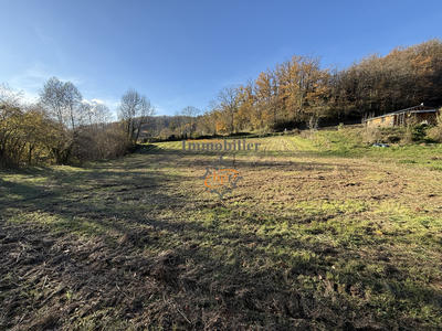 Terrain - 1 741 m²