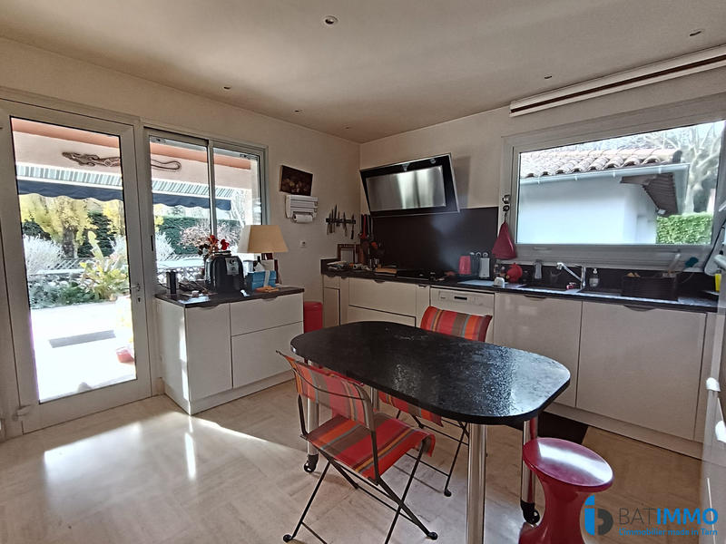 Villa - 230 m² - 7 pièces