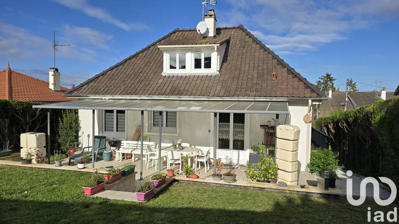 Maison - 96 m² - 4 pièces