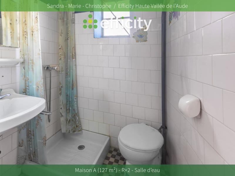 Maison - 200 m² - 6 pièces